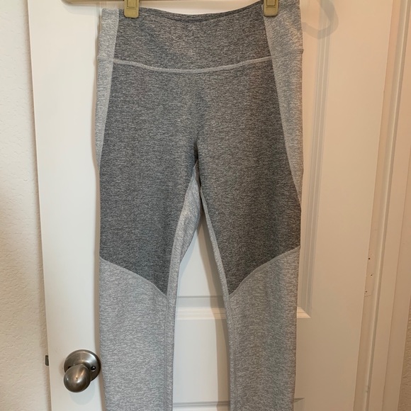 Outdoor Voices Pants - Outdoor voices crop leggings